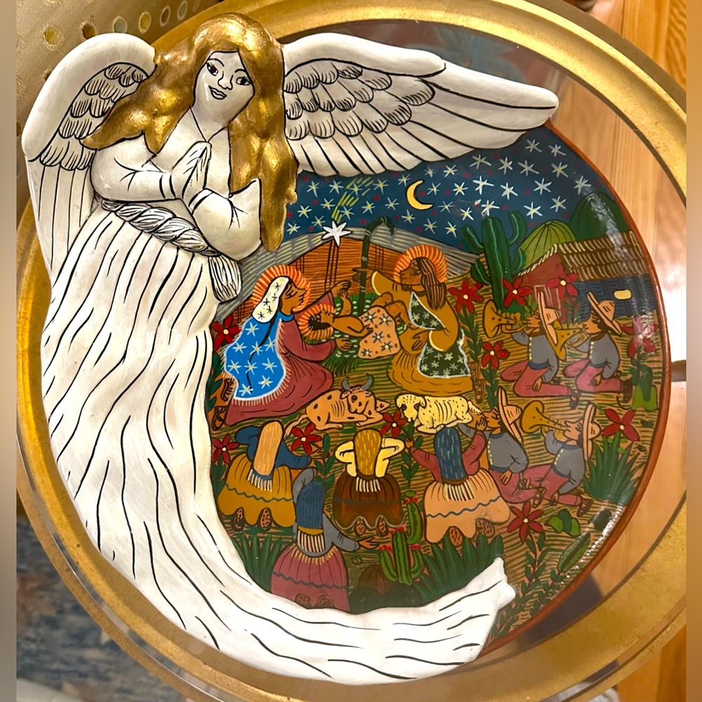 Brilliant Handmade Handpainted Mexico 3D Angel Nativity Scene Plate Signed OOAK